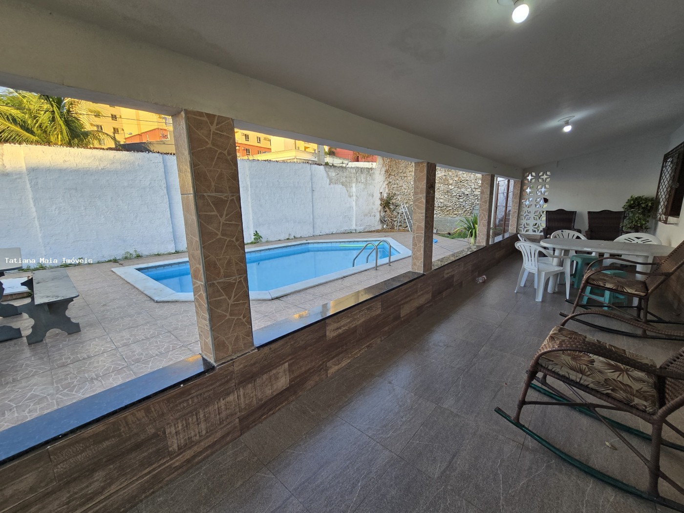 Casa, 3 quartos, 195 m² - Foto 2